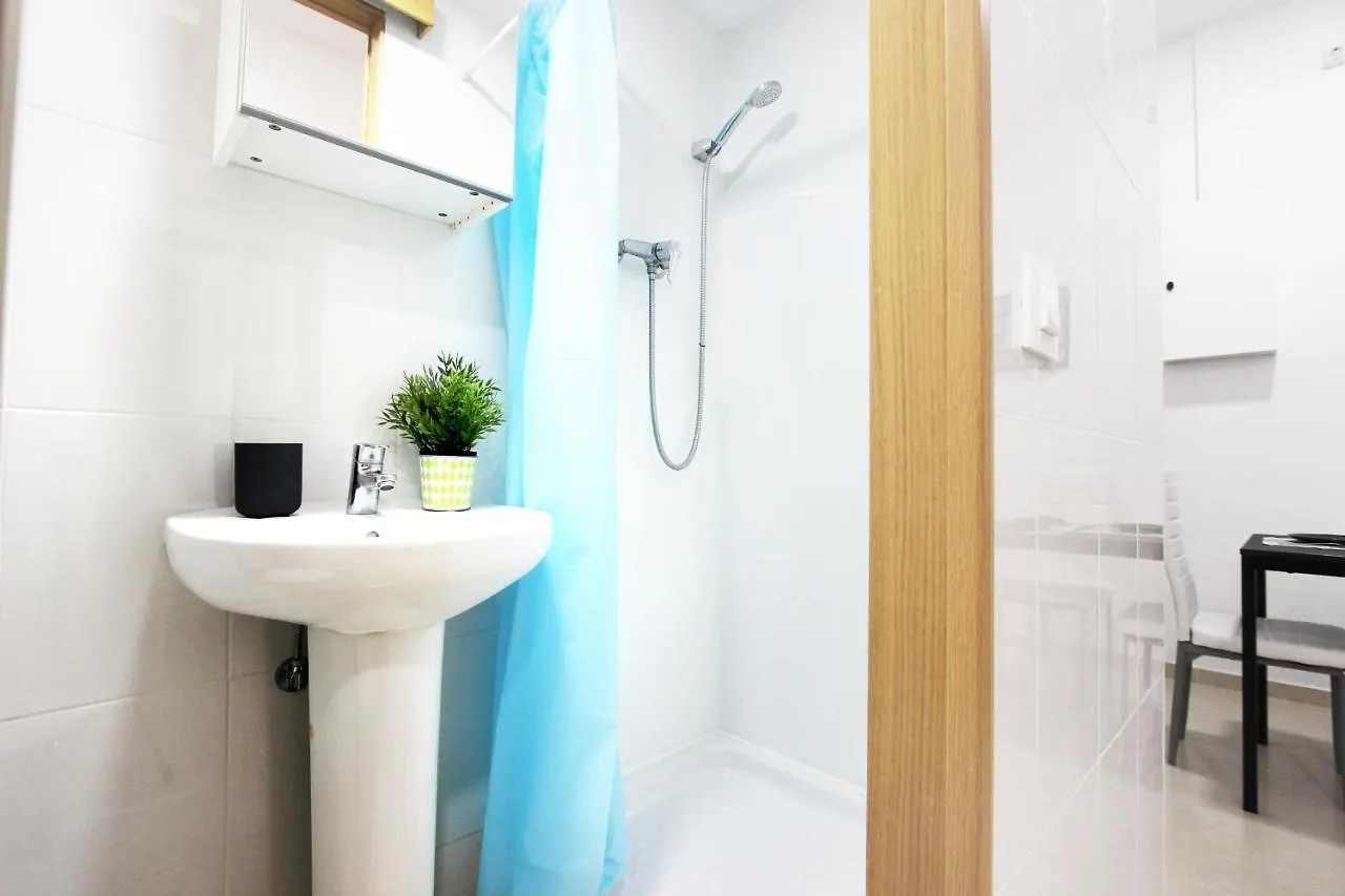 Two Bedroom Apartment Sant Antoni Barcelona